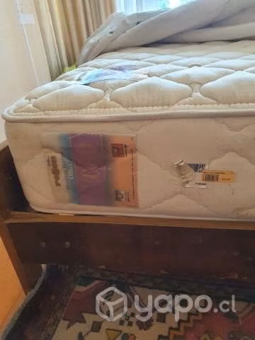 Cama 1 plaza con velador y colchón