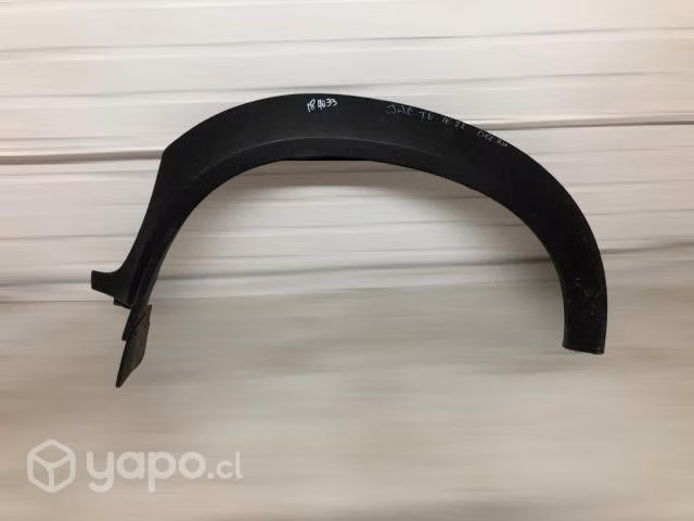 Moldura delantera rh jac t
