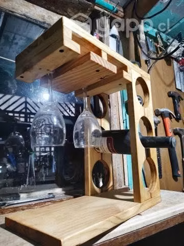 Porta cerveza de madera/ cavas de vino