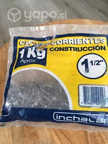 Clavos corrientes