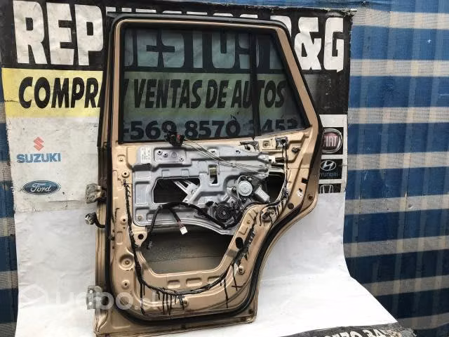 Puerta trasera derecha Hyundai Santa Fe