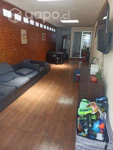 ARRIENDO CASA 4 Dormitorio - Imagen 2