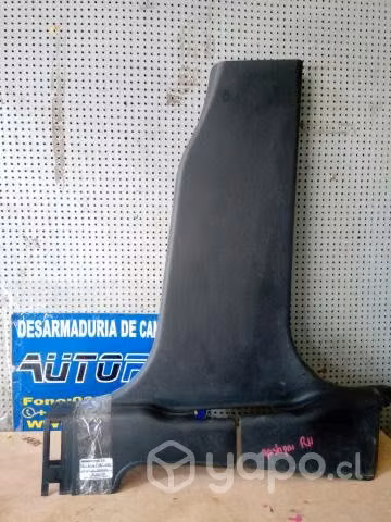 Tapiz cubre pilar central inf der Nissan Qashqai