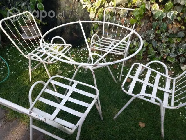 Antiguo Juego de Terraza Metálico Vintage. Ñuñoa