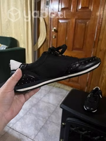 Zapatillas mk número 36/36.5 - Imagen 2