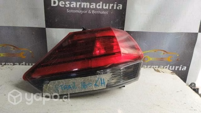 Foco trasero xtrail 2018 a 2022 Lh 2.0