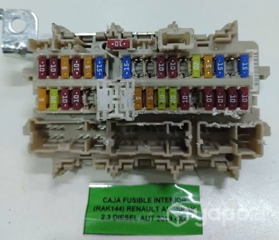 Caja Fusible Interior (RAK144) Renault Alaskan 2.3