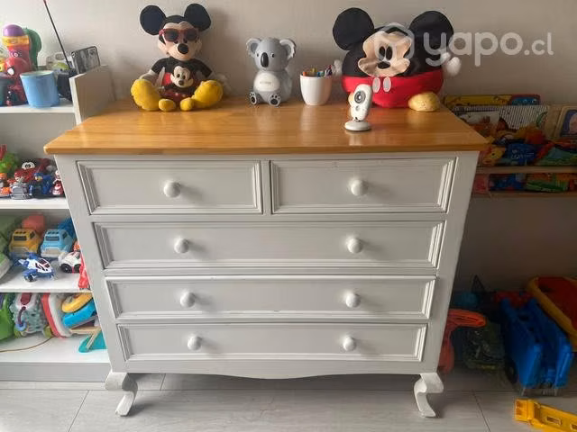 Espectacular Cómoda de madera para ropa