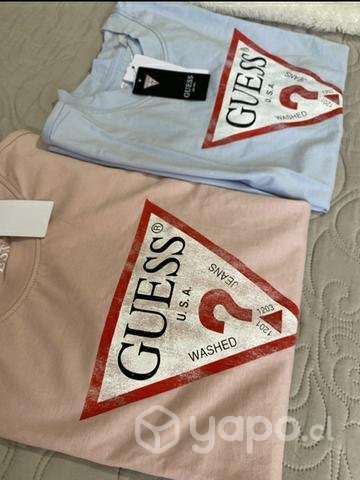 Muchas poleras guess al mayor - Imagen 2