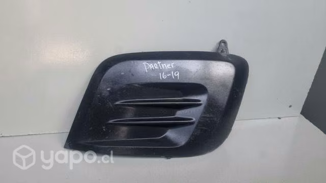 Tapa de neblinero peugeot partner dmg la cist93