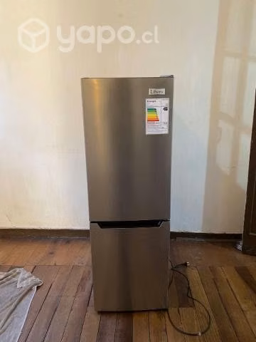 Refrigerador Libero un mes uso cnvsble