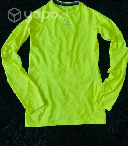 Lote de ropa sustentable
