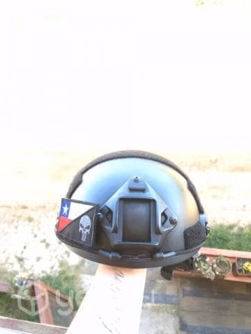Casco tactico