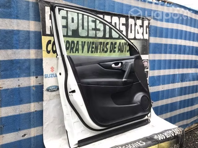 Puerta delantera izquierda Nissan Qashqai