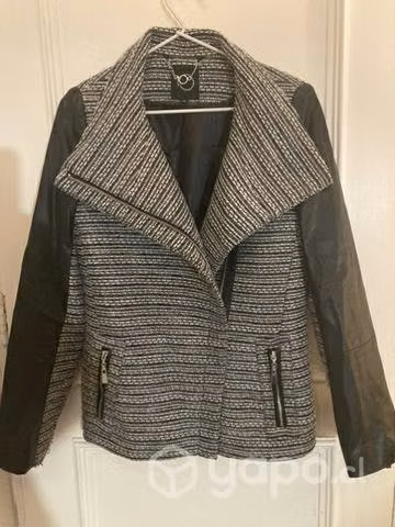 Chaqueta muy poco uso talla S