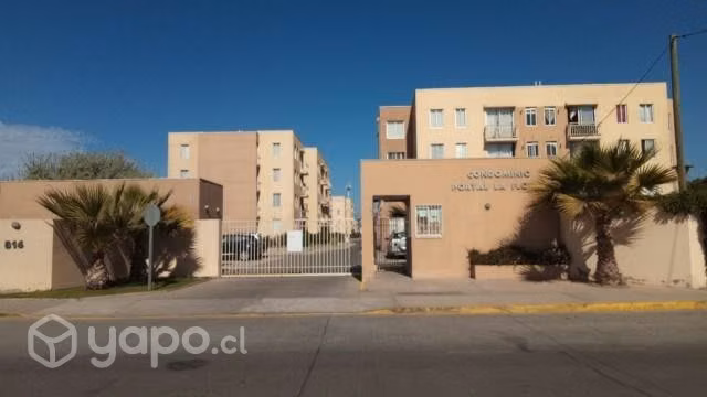 Se vende departamento amoblado