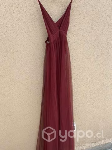 Vestido de fiesta burdeo