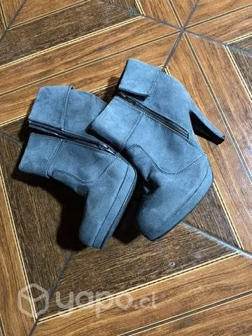 Botin de gamuza