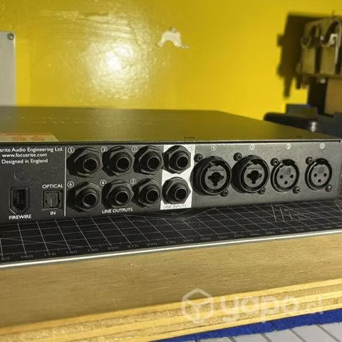Interfaz de audio estudio Focusrite Safire Pro 26