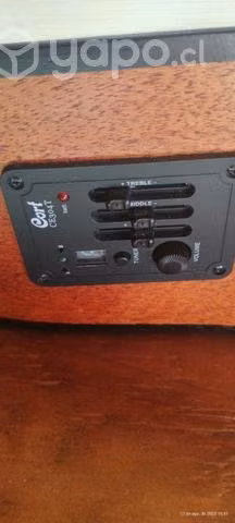 Guitarra electroacústica Cort