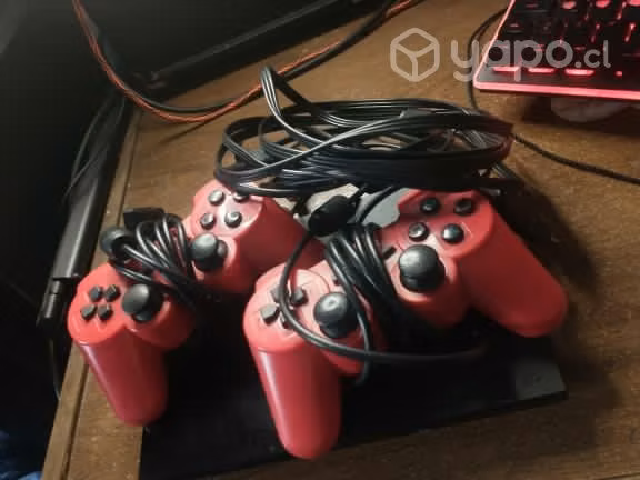 PlayStation 2 Slim Version en perfecto estado +acs