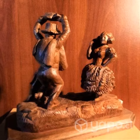 ARTE Y ELEGANCIA en una hermosa escultura EN VENTA