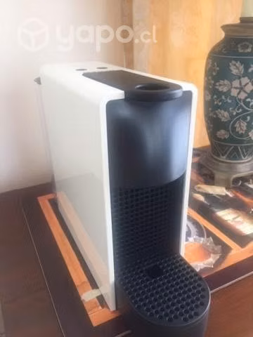 Nespresso Essenza Mini