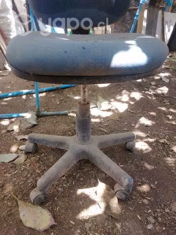 Regaló una silla dé escritorio (segunda) (mano) - Imagen 2