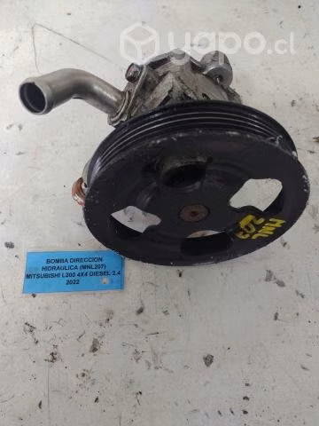 Bomba dirección hidráulica (MNL207) Mitsubishi L20