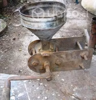 Molinillo antiguo - Imagen 2