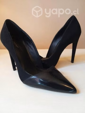 Tacones negros - Imagen 2