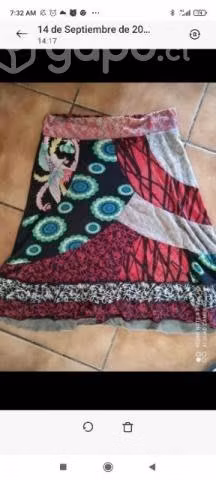 Falda y polera desigual m/L sin uso