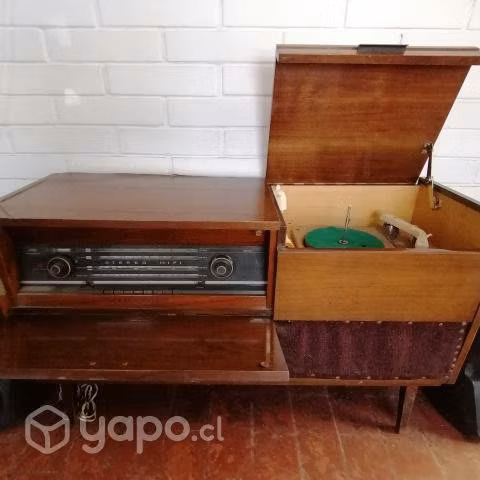 Mueble Radio Toca discos SABA