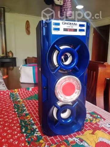 Parlante marca GNOMAI