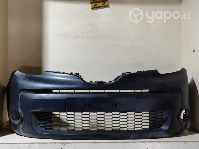 Parachoque delantero Renault Kangoo nuevo /m01jrg