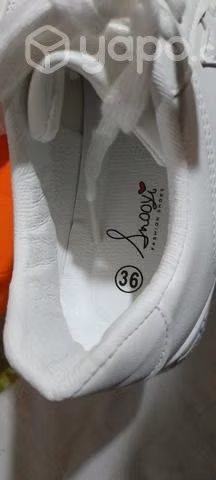 Zapatillas con plataformas( 4cm ) nuevas