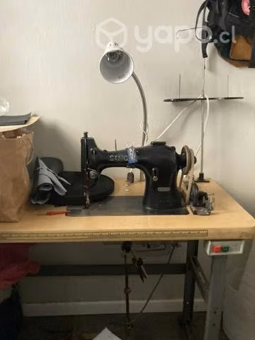 Máquina de coser singer renovada - Imagen 5