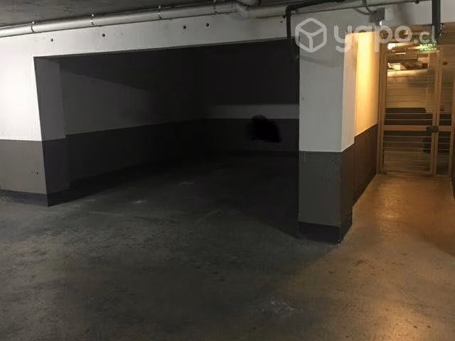 Estacionamiento Santiago Centro - Imagen 2