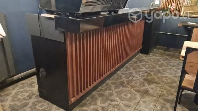 Caja-barra cuarzo negro para local comercial