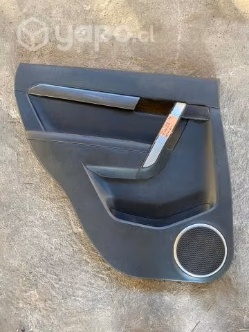 Tapiz puerta trasera izq Chevrolet Captiva 2011