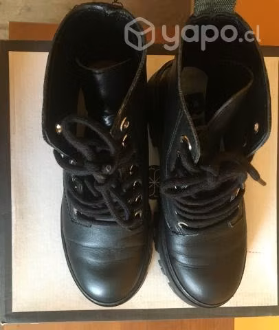 Botines cuero Bimba y Lola