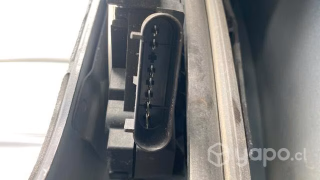 Chapa cerradura de puerta izquierda Mazda Bt 2018