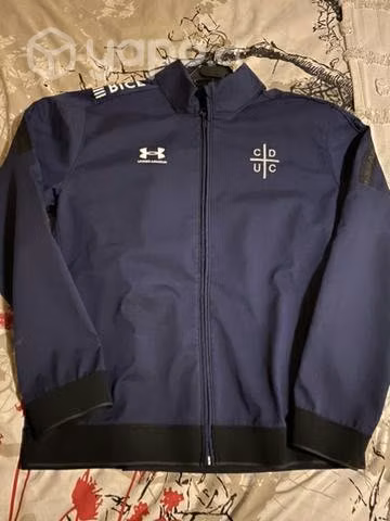 Ropa y camisetas Universidad Catolica UC