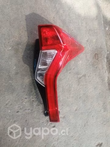 Foco derecho mitsubishi montero 2015-2021 original
