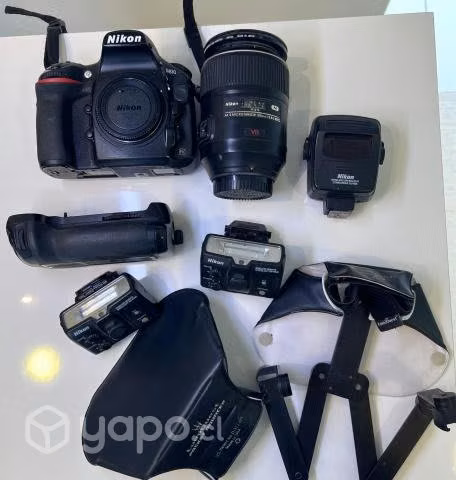 Nikon D810 + Accesorios