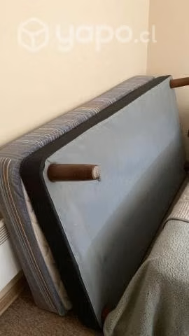 Cama 1 plaza con colchón y sofá 100.000 conversab