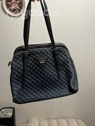Cartera guess