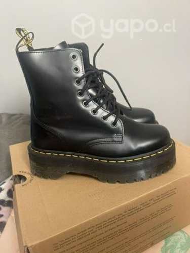 Moda en Chile dr martens