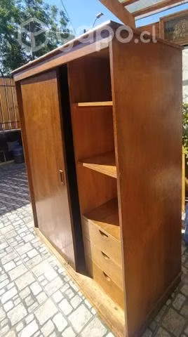 Mueble reliquia de 35 años intacto
