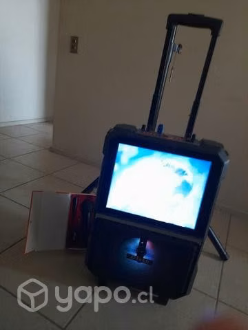 Karaoke portatil con tripode